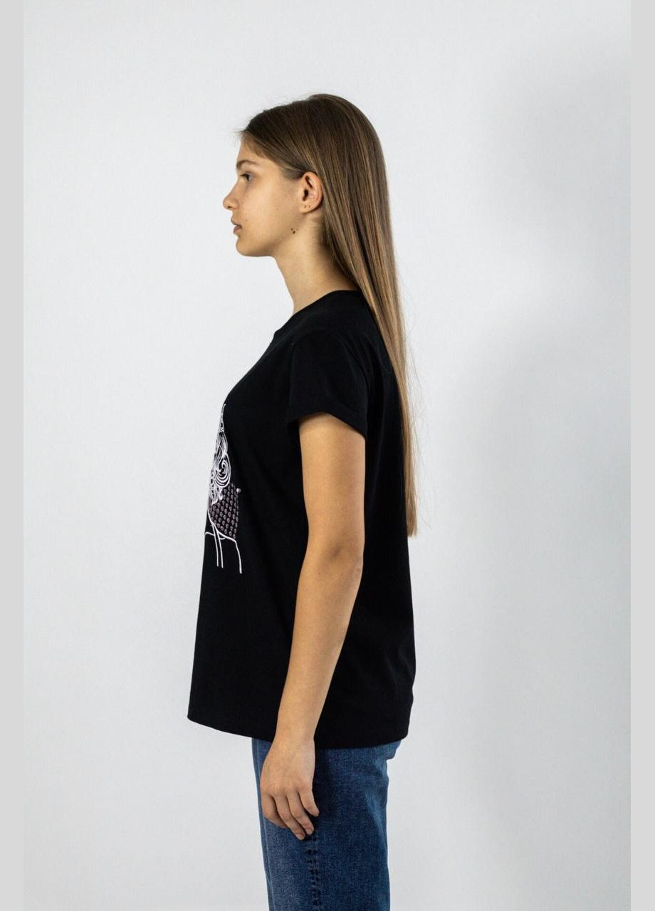 Черная всесезон футболка женская с вышивкой коттоновая черная mkмфmkмф70171-2 Modna KAZKA