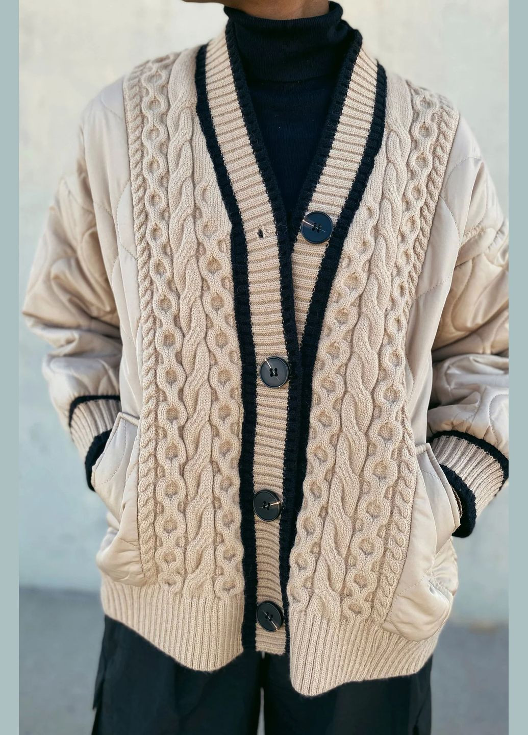 Бежевий зимовий кофта жіноча бежевого кольору. пуловер Let's Shop