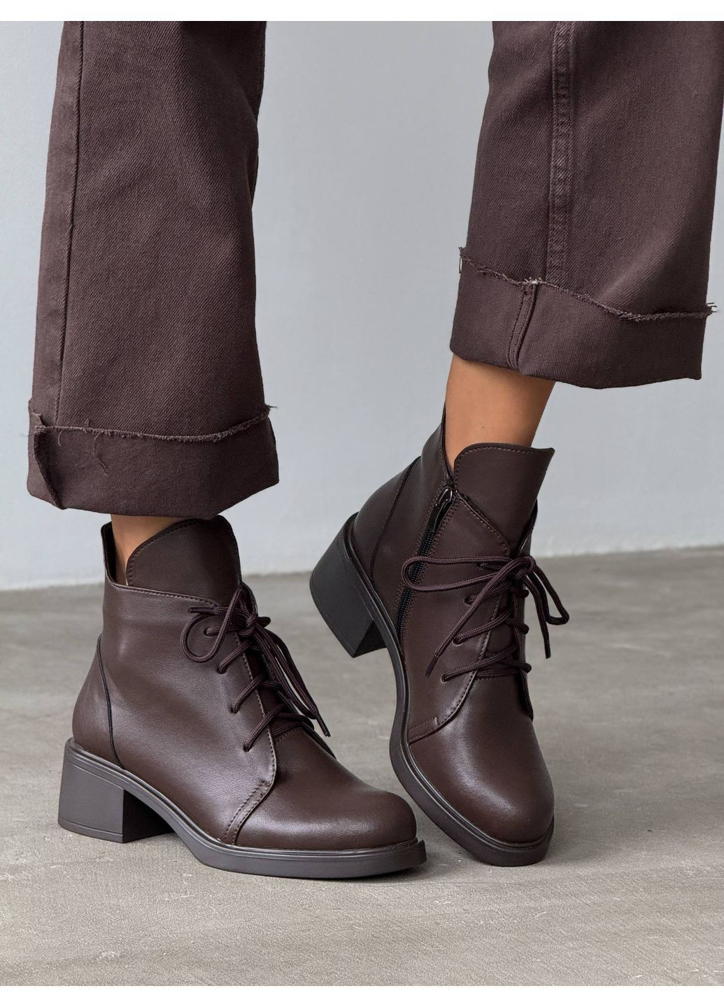 Осенние демисезонные кожаные ботинки Helen