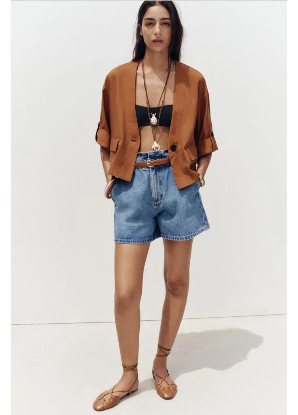 Стильні джинсові шорти бермуди Z1975 з паском Zara бермуди Z1975 (386412511)