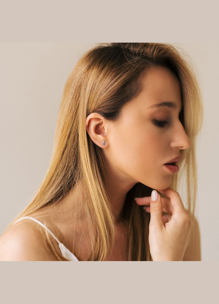 Сережки Letter J Minimal (338795485)