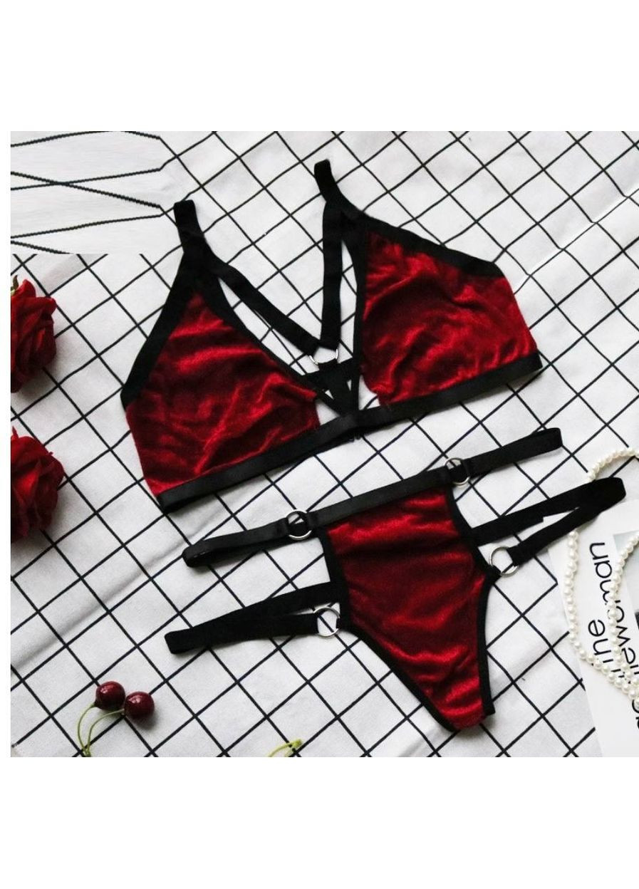 Красный демисезонный комплект белья с портретом. No Brand