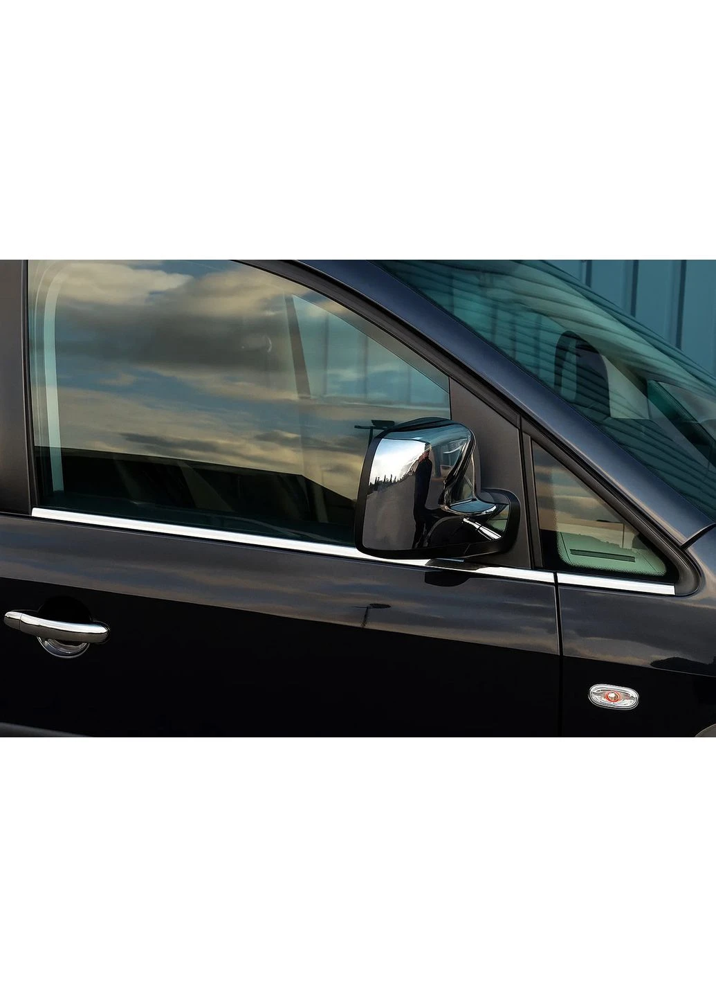 Окантовка окон нижняя (нерж) Передние, Турецкая сталь для Volkswagen Caddy 2010-2015 гг CARMOS (392152139)