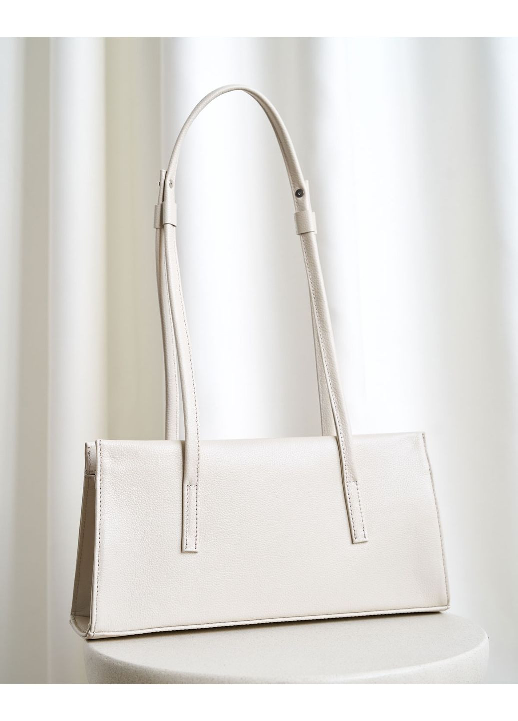 Женская сумочка «Луанна» молочная из натуральной кожи для женщин с застежкой-молнией и карманом ProDobro (367264986)