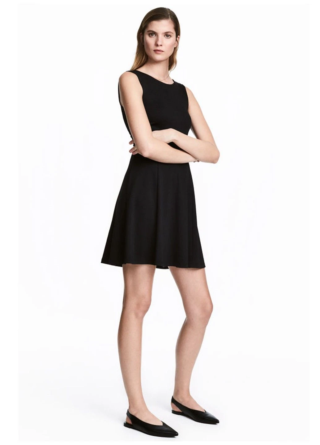 Черное кэжуал платье H&M однотонное