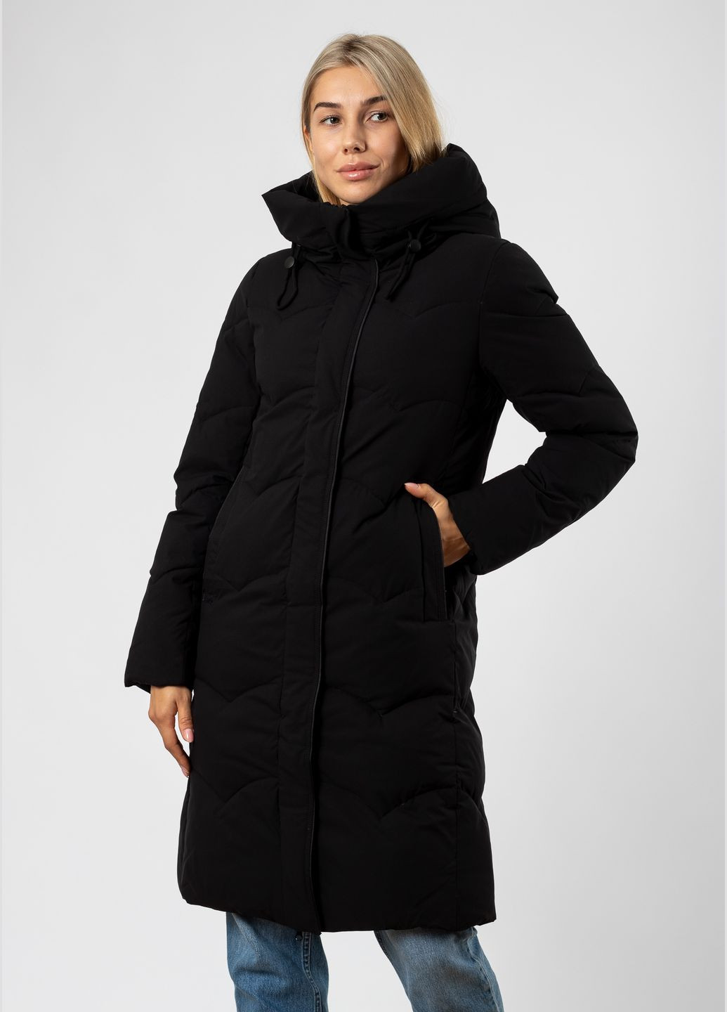 Чорний зимній Пуховик Towmy