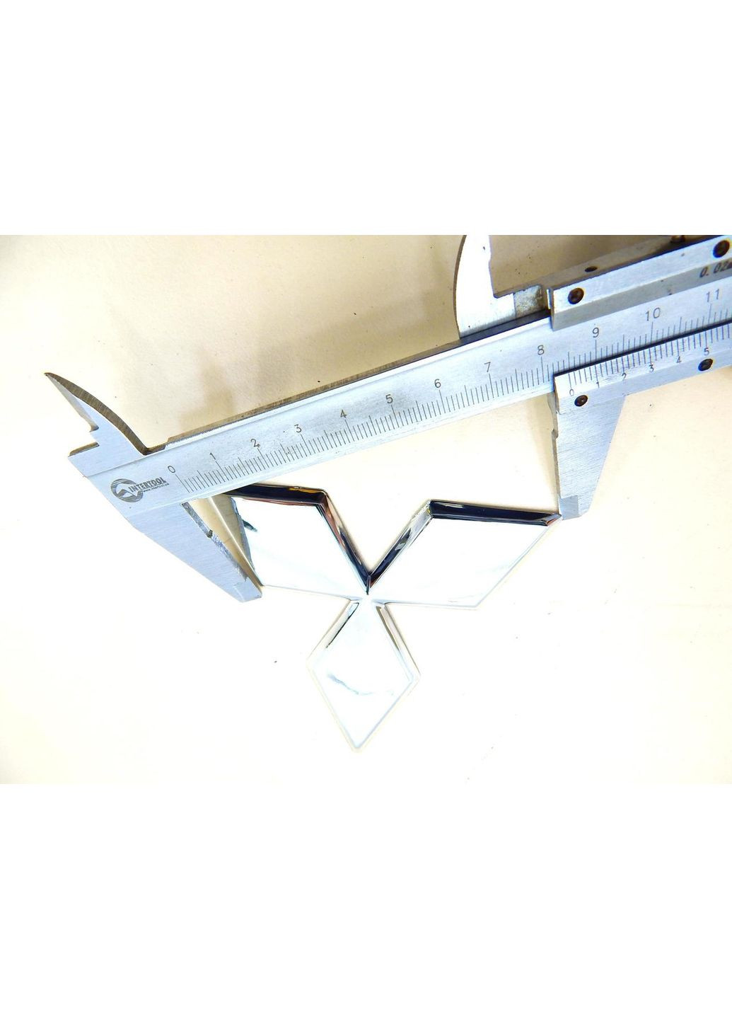 Эмблема (Хром) 95х82 мм (на скотче) MN126476 Mitsubishi (369612072)