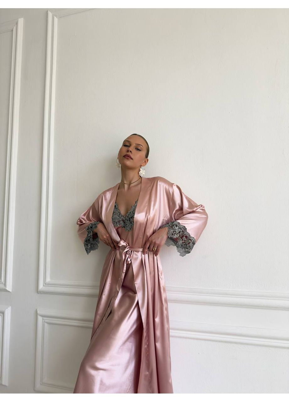 Рожевий демісезонний комплект халат та нічна сорочка No Brand