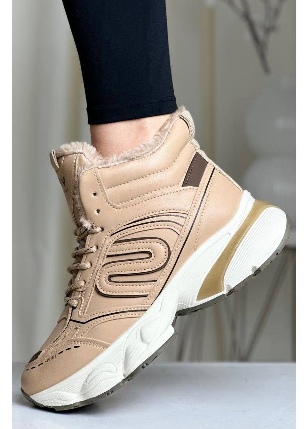 Зимние ботинки женские зимние бежевые (k908-2) Loretta прессованная кожа