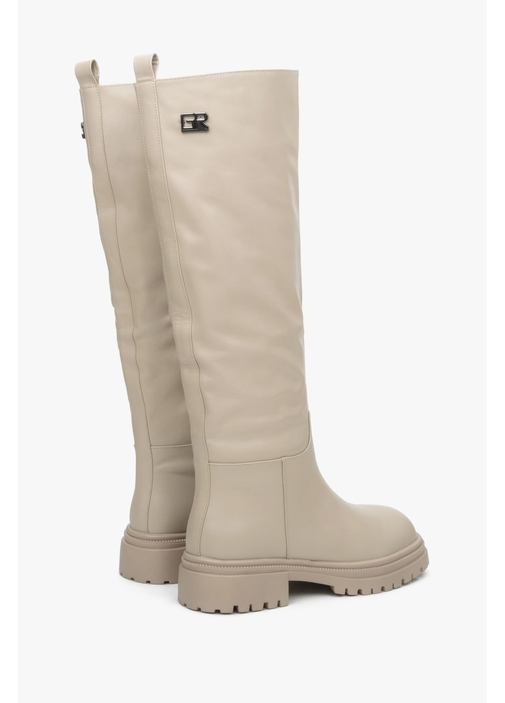 Зимние сапоги, цвет бежевый Estro