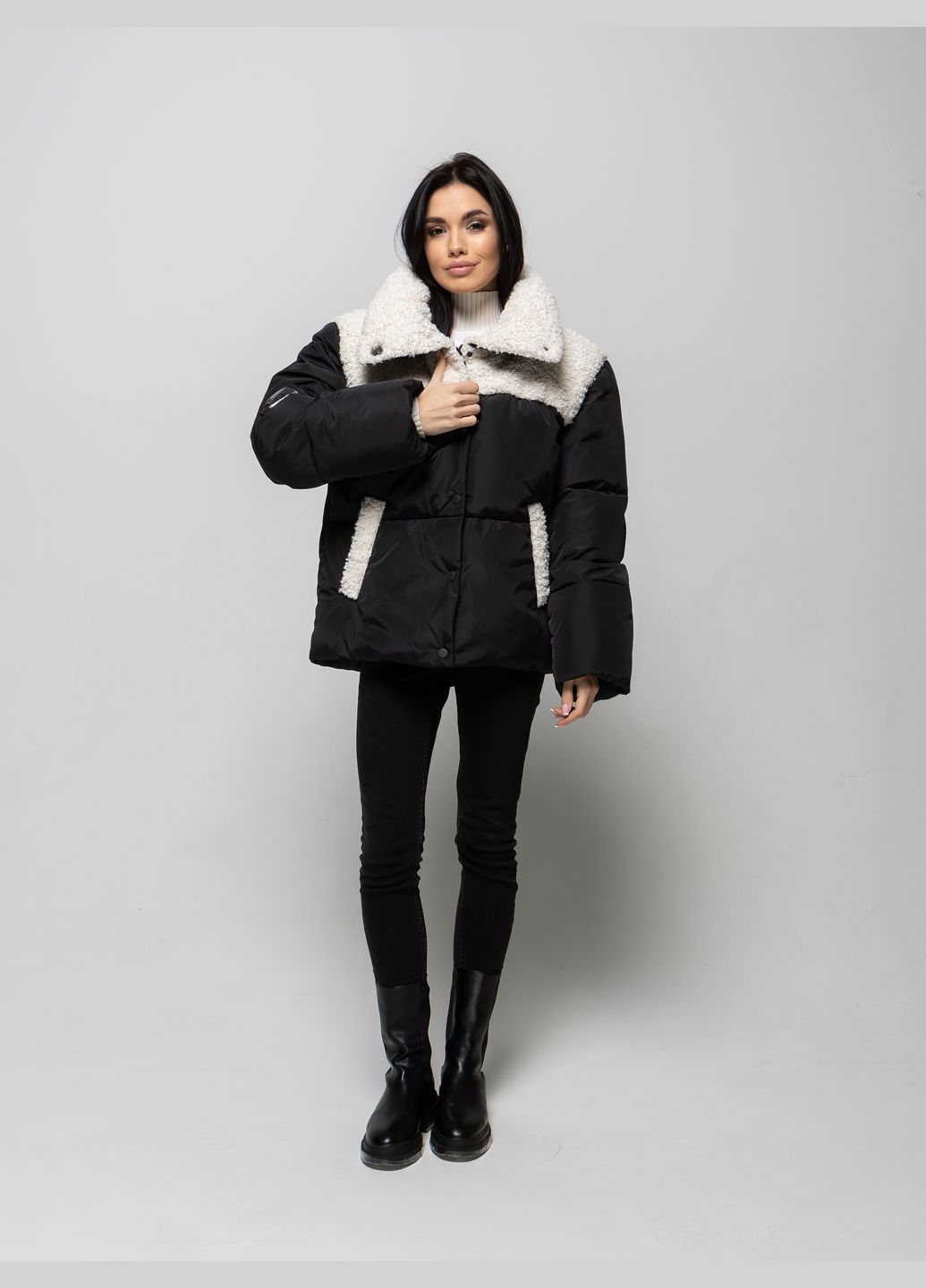 Черный зимний Пуховик Solh