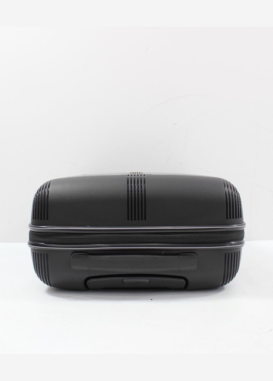 Чемодан ручная кладь полипропилен чёрный 55х36х20см/35л/2.6кг Snowball (324801690)