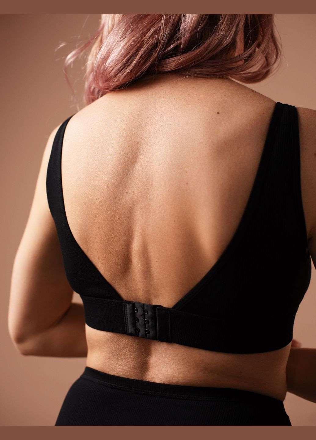 Чорний топ бюстгальтер slz25301008 чорний Brabrabra без кісточок віскоза