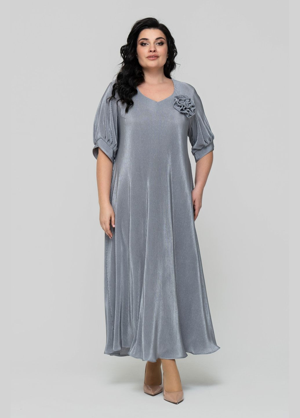 Сіра сукня трапецевидного силуету з трикотажу гофре з декоративною квіткою all posa (ap102343p) A'll Posa