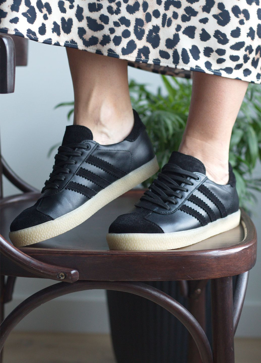 Кросівки жіночі з натуральної шкіри Газель Zlett 1212 чорні демісезони (317234924)