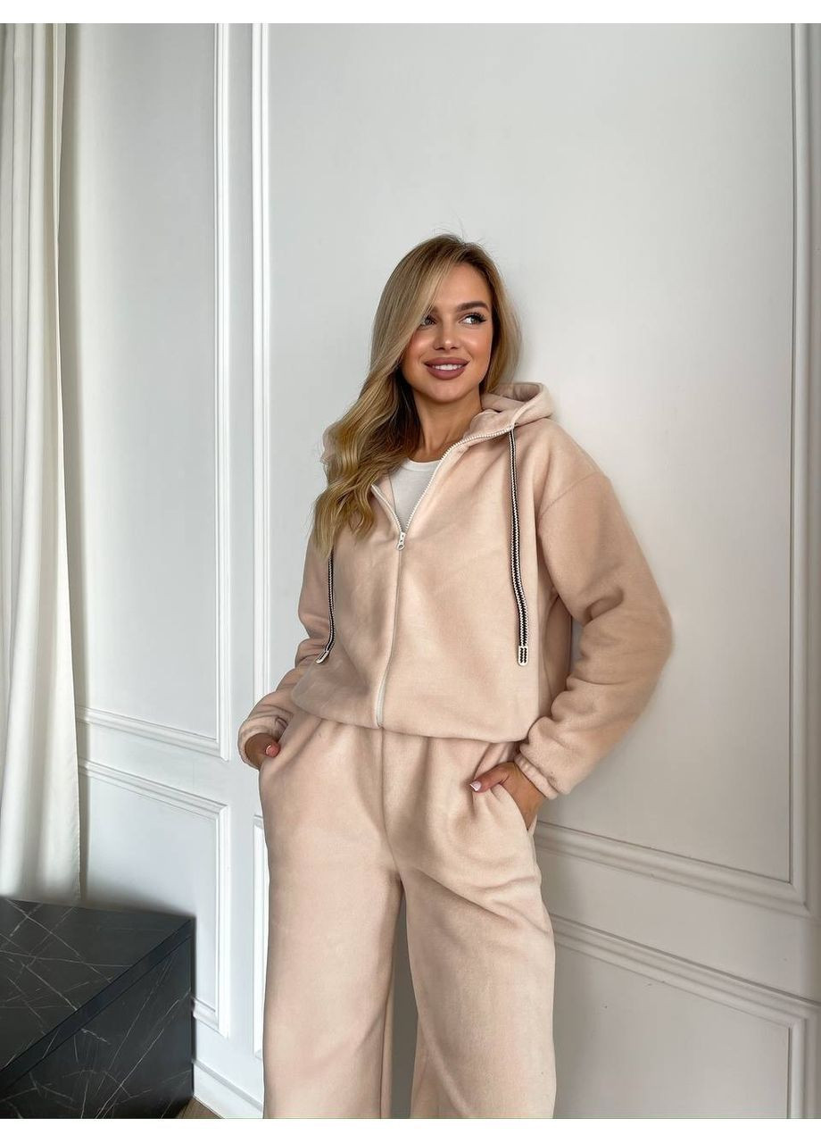 Жіночий теплий костюм No Brand (370032425)