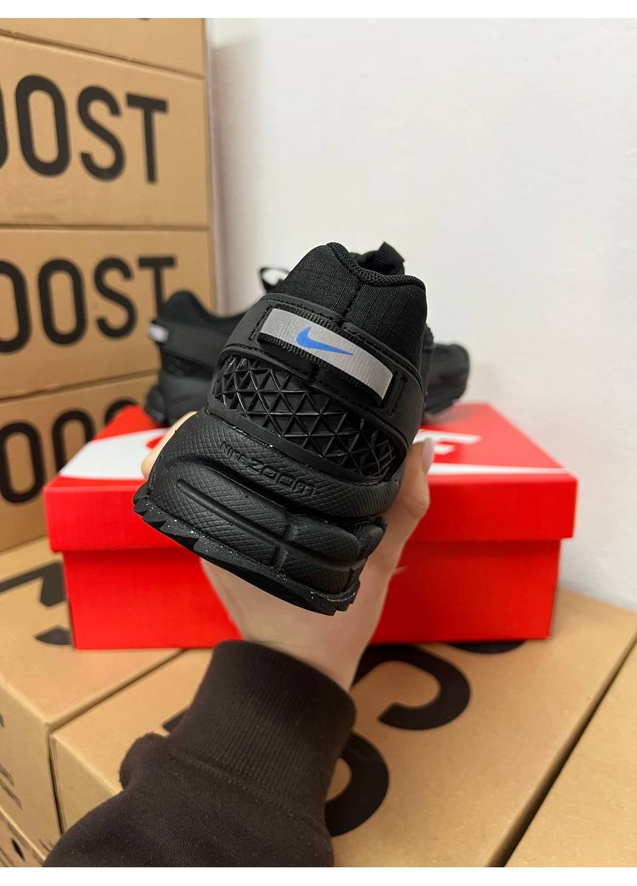 Черные демисезонные кроссовки мужские nike zoom vomero roam summit black найк зум вомеро роам No Brand