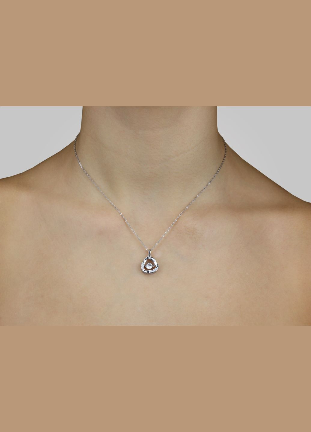 Колье серебряное с цирконием Лура 3804р, размер, 40-45 розмір No Brand (317577753)