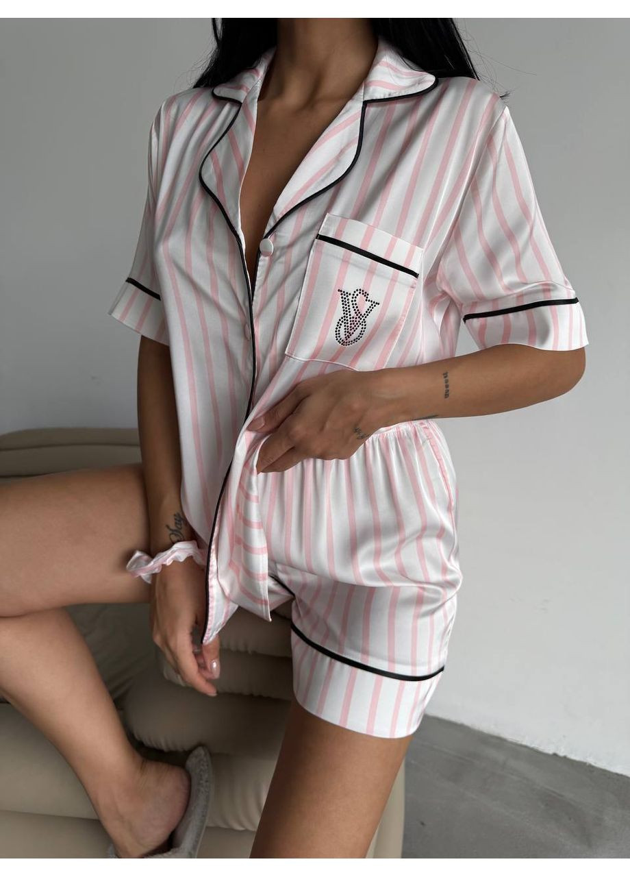 Біла всесезон жіноча піжама біла сорочка + шорти Vital-Textile 1286