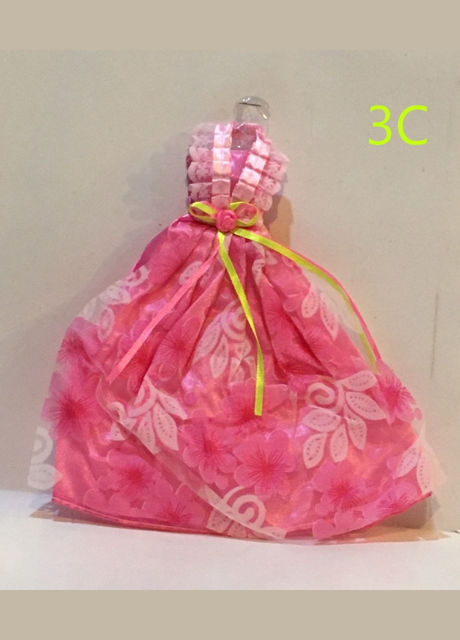 Наряд для куклы типа Барби, шариков 26/22см. No Brand (301648800)