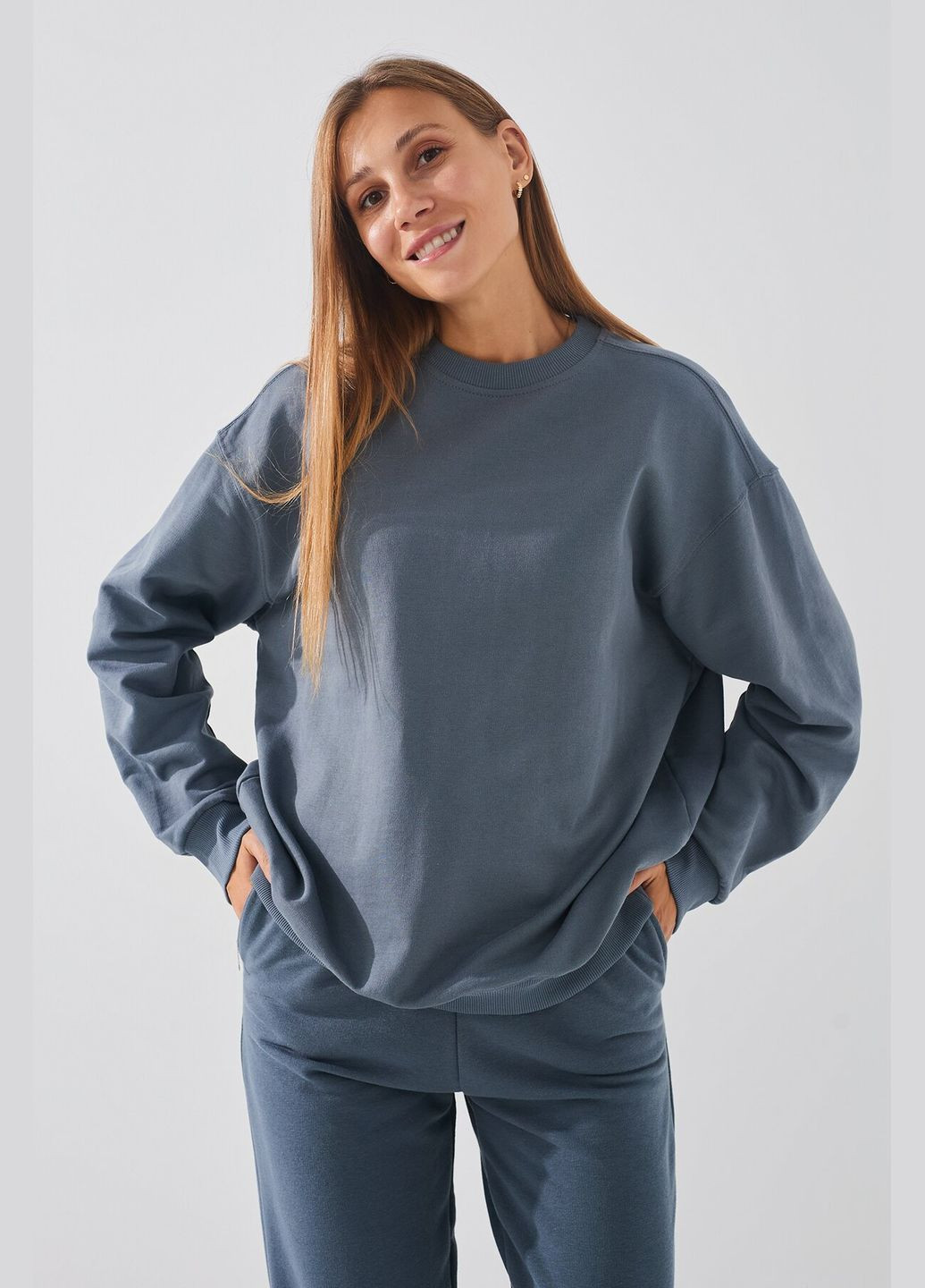 Графитовый свитшот однотонный женский onme-02 baza графитовый (2000990760449d) shop (2000990760449) On me (315993683)