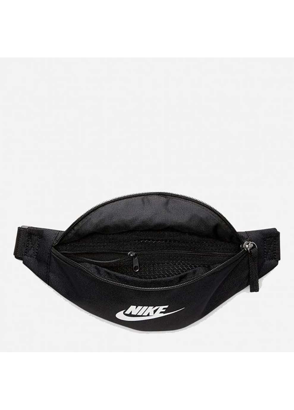 Сумка на пояс Heritage Waistpack Чорна Nike (302285996)