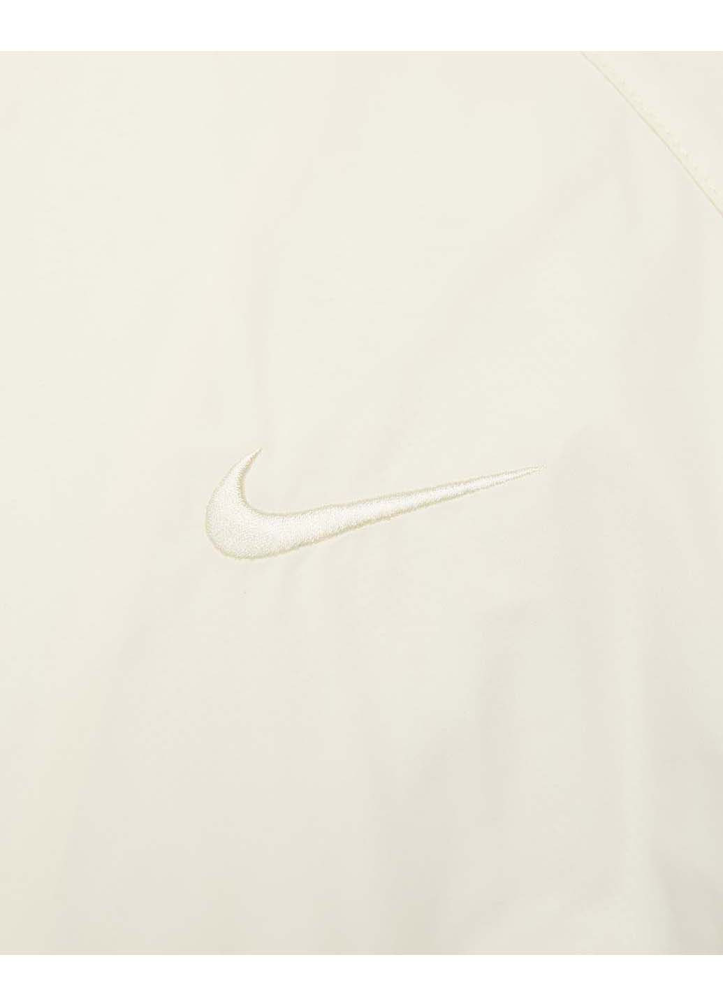 Черно-белая демисезонная куртка мужская Nike