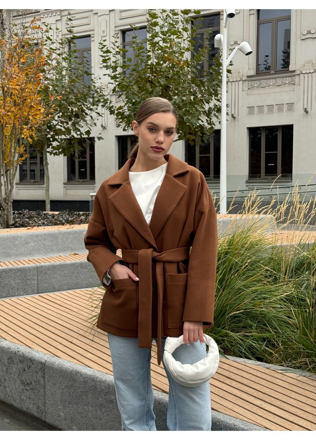 Коричневе демісезонне Пальто-халат коричневе No Brand
