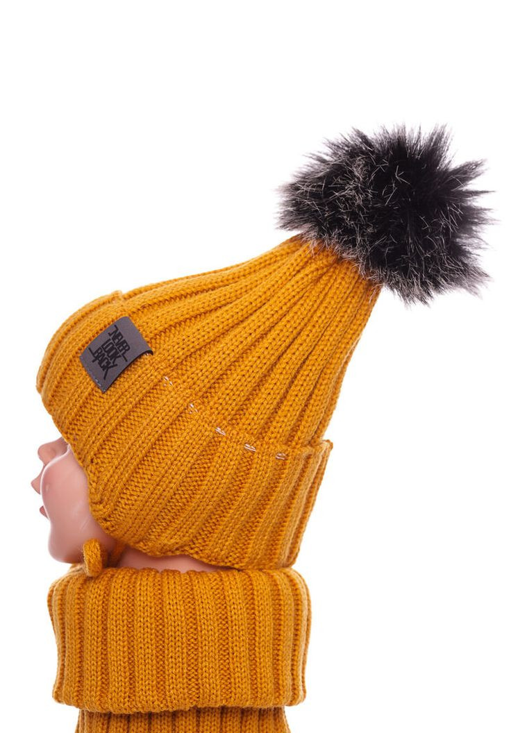 Шапка вязкая на флисе для мальчика Never look back + горчичная хомут 12м+ (50469) BABYKROHA (323469711)