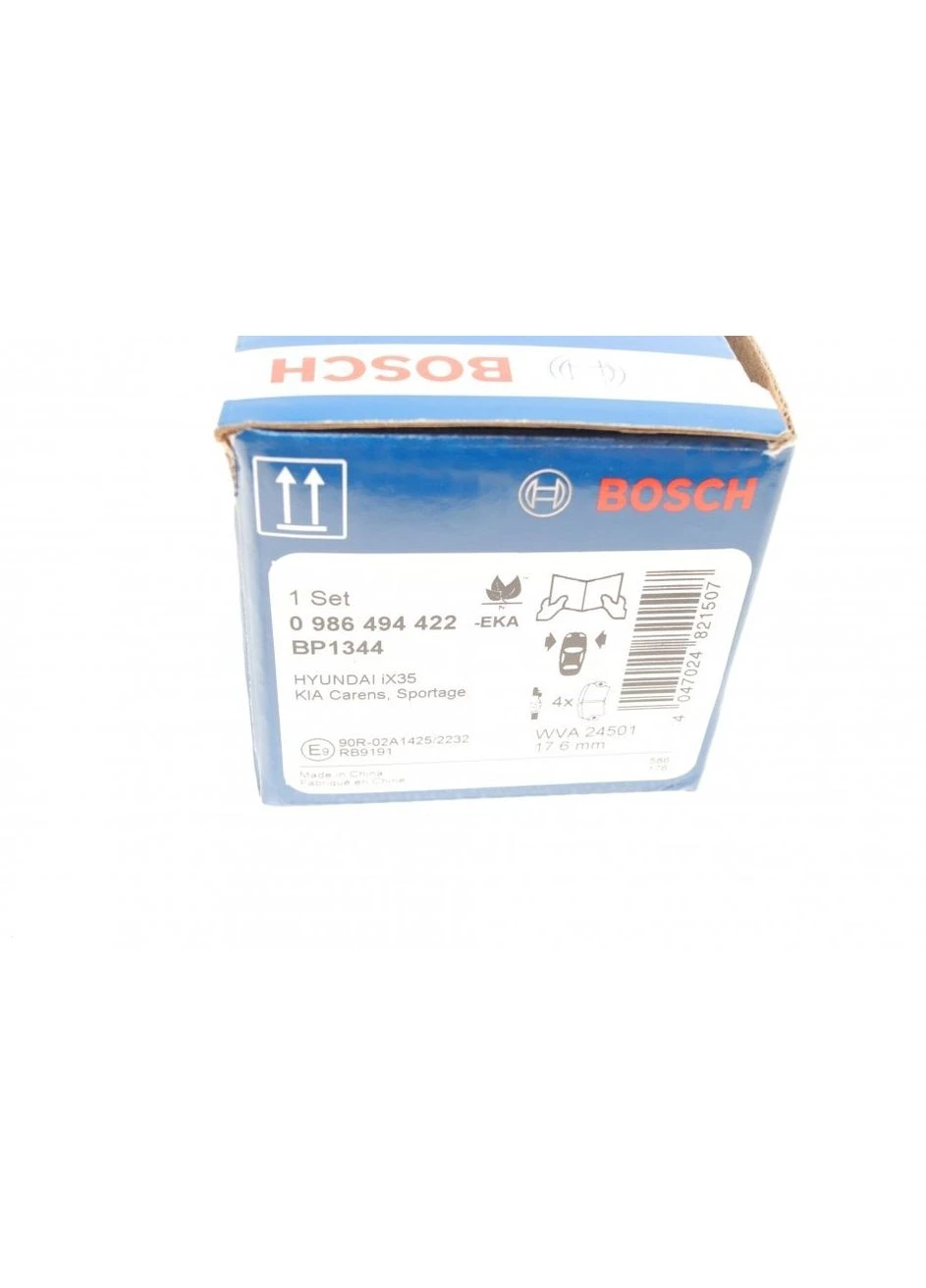 Комплект тормозных колодок (дисковых) (передних) Hyundai i40/ix35/Kia Sportage 10 0 986 494 422 RU63 Bosch (332670569)