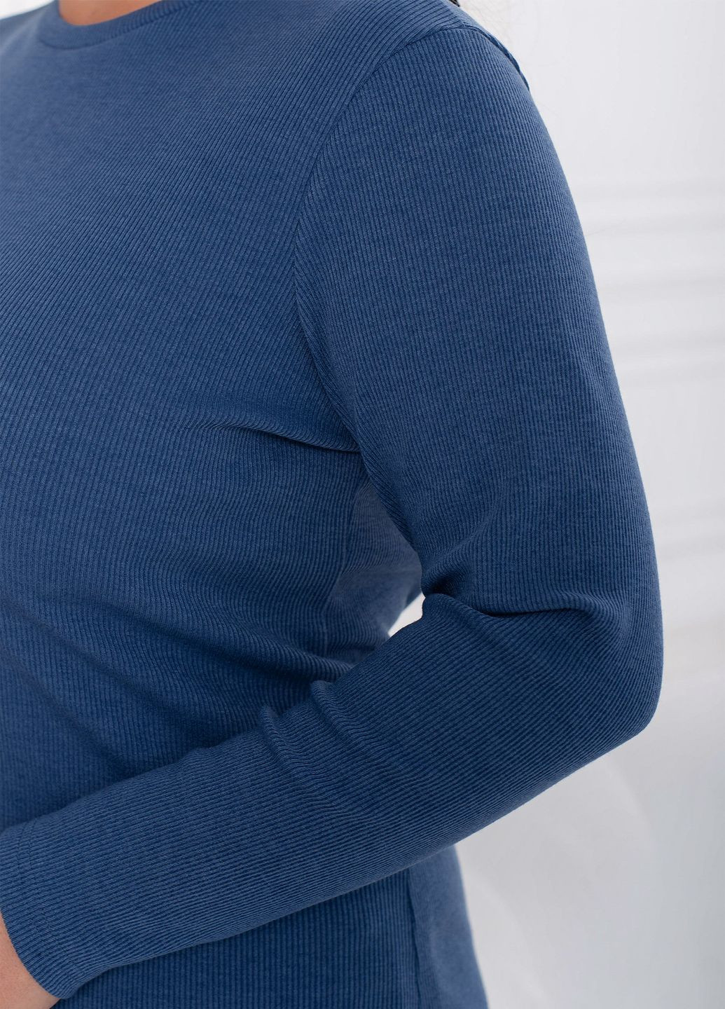 Лонгслів жіночий в рубчик приталеного крою No Brand (338433238)