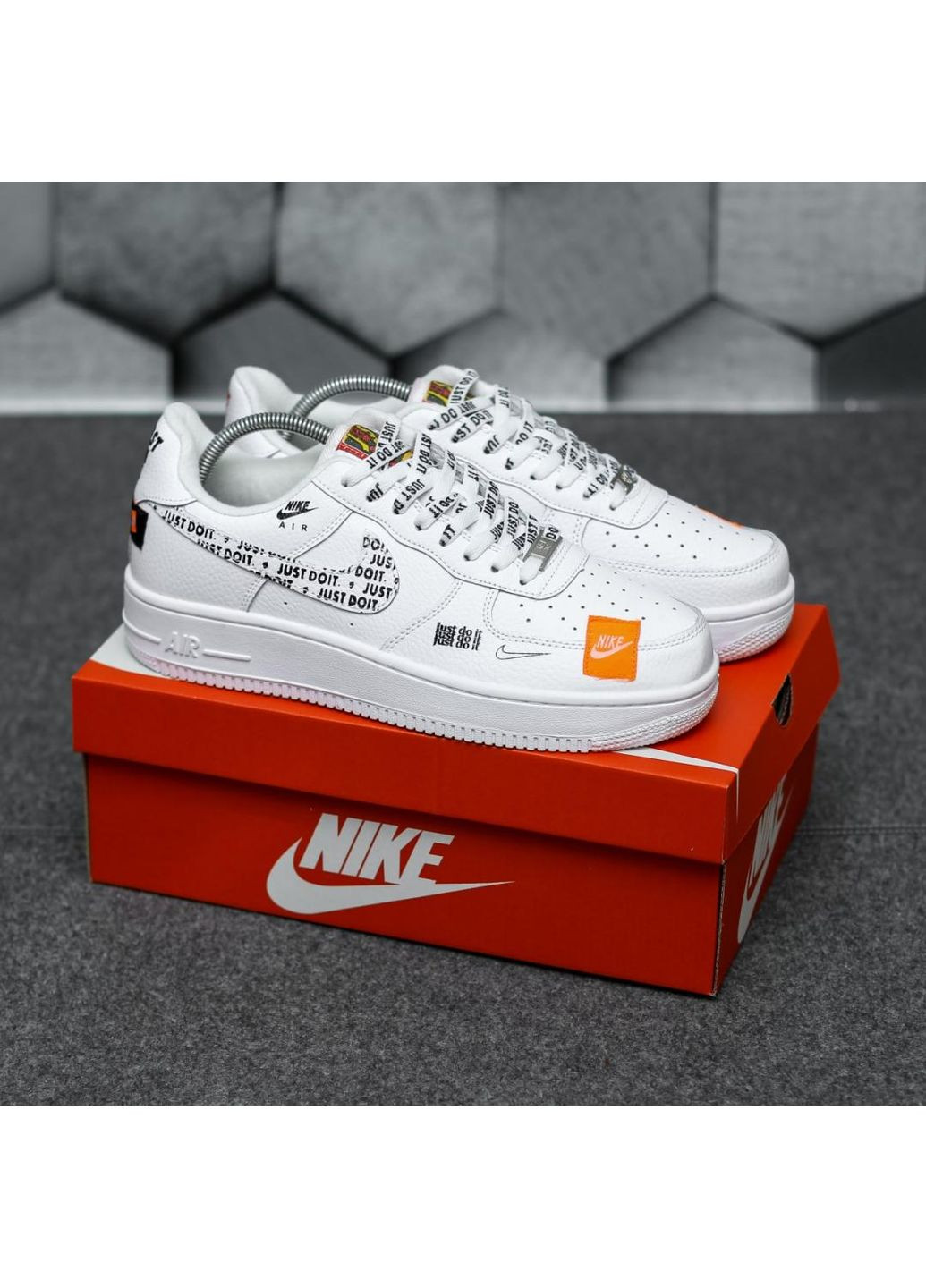 Белые демисезонные кроссовки мужские nike air force 1 low just do it white найк аир форс 1 премиум No Brand