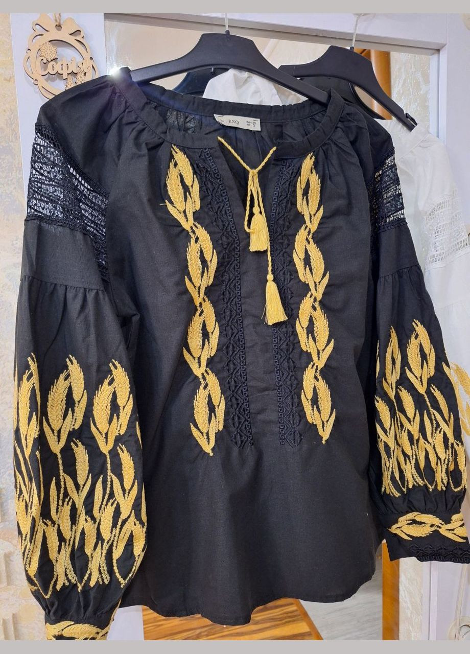 Чёрная женская вышитая рубашка с колосьями и кружевом. ESQ (324560168)