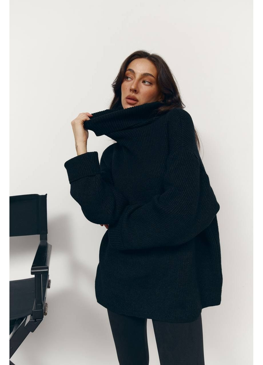 Чорний зимовий жіночий подовжений светр оверсайз з високою горловиною MonCher