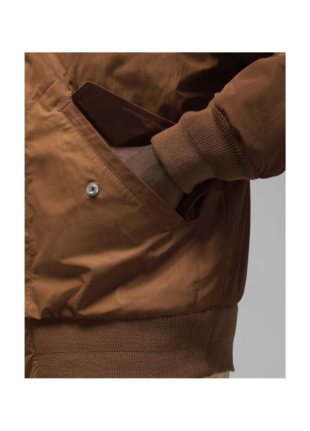 Коричнева куртка чоловіча essentials renegade jacket brown Air Jordan