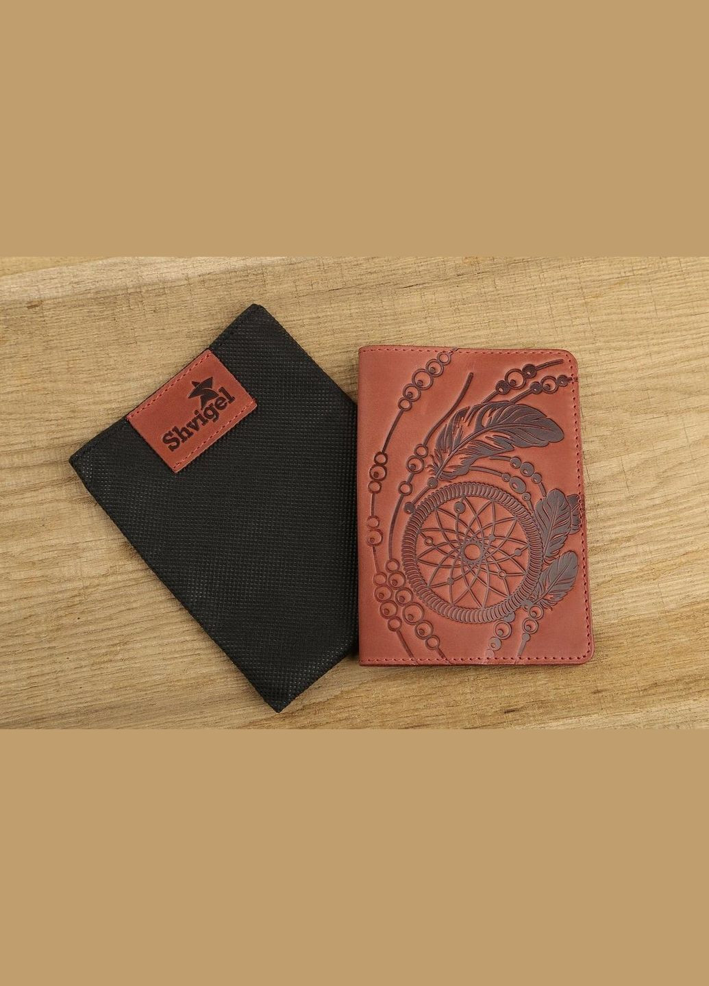 Эксклюзивная обложка для паспорта из винтажной кожи 13792 Красная Shvigel (329148872)