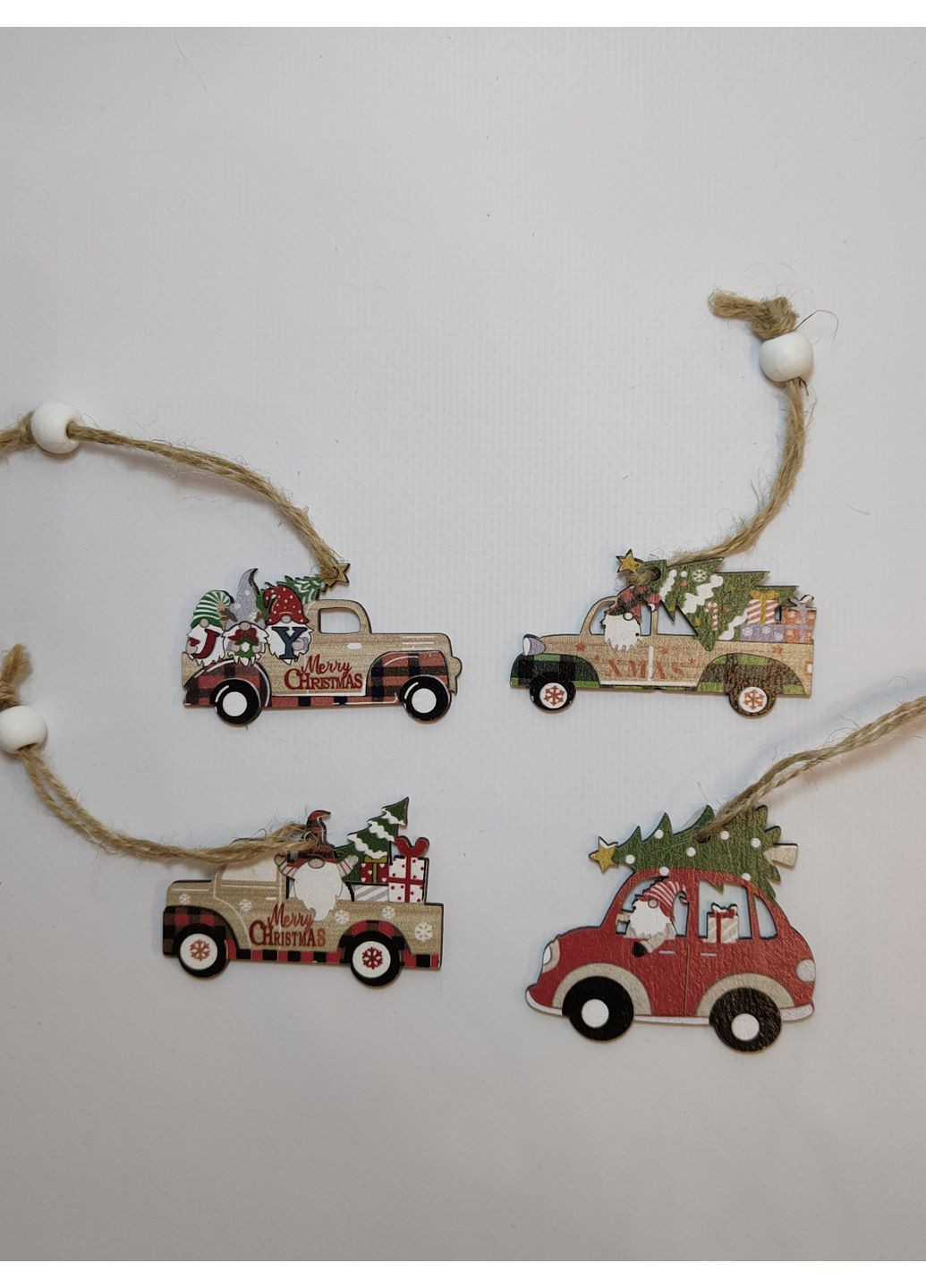 Набор елочных игрушек деревянные машинки 4шт. No Brand (364196187)