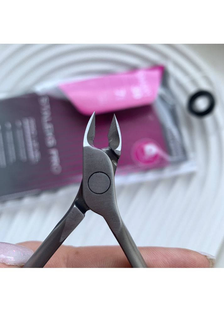 Кусачки професійні для шкіри SMART 30 7 мм NS-30-7 Staleks (372688973)