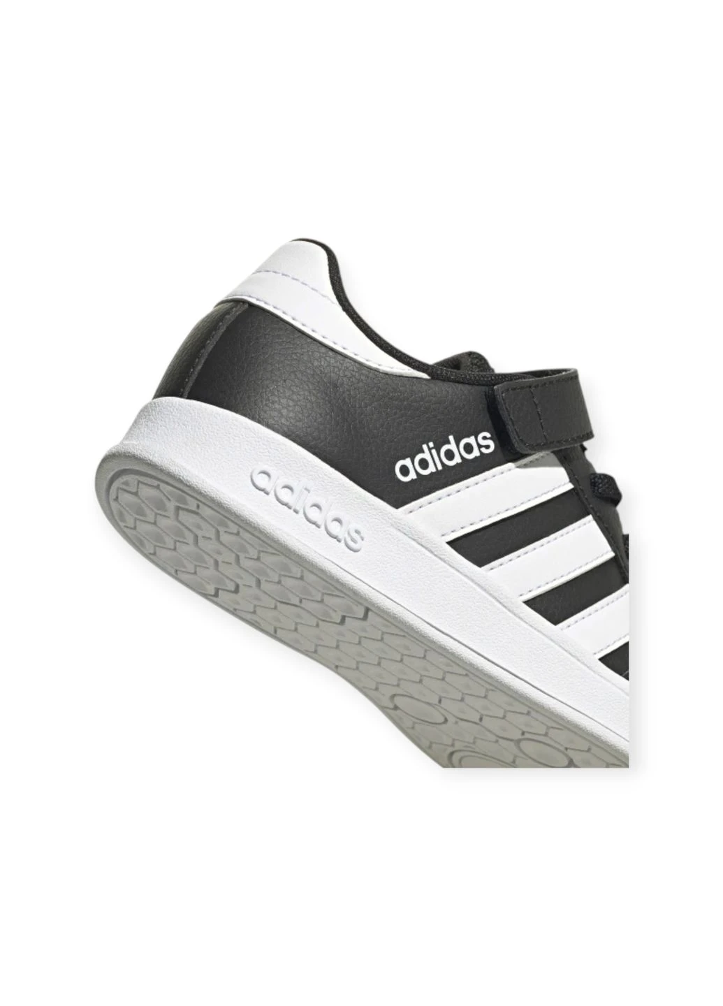 Черные всесезон кроссовки breaknet adidas