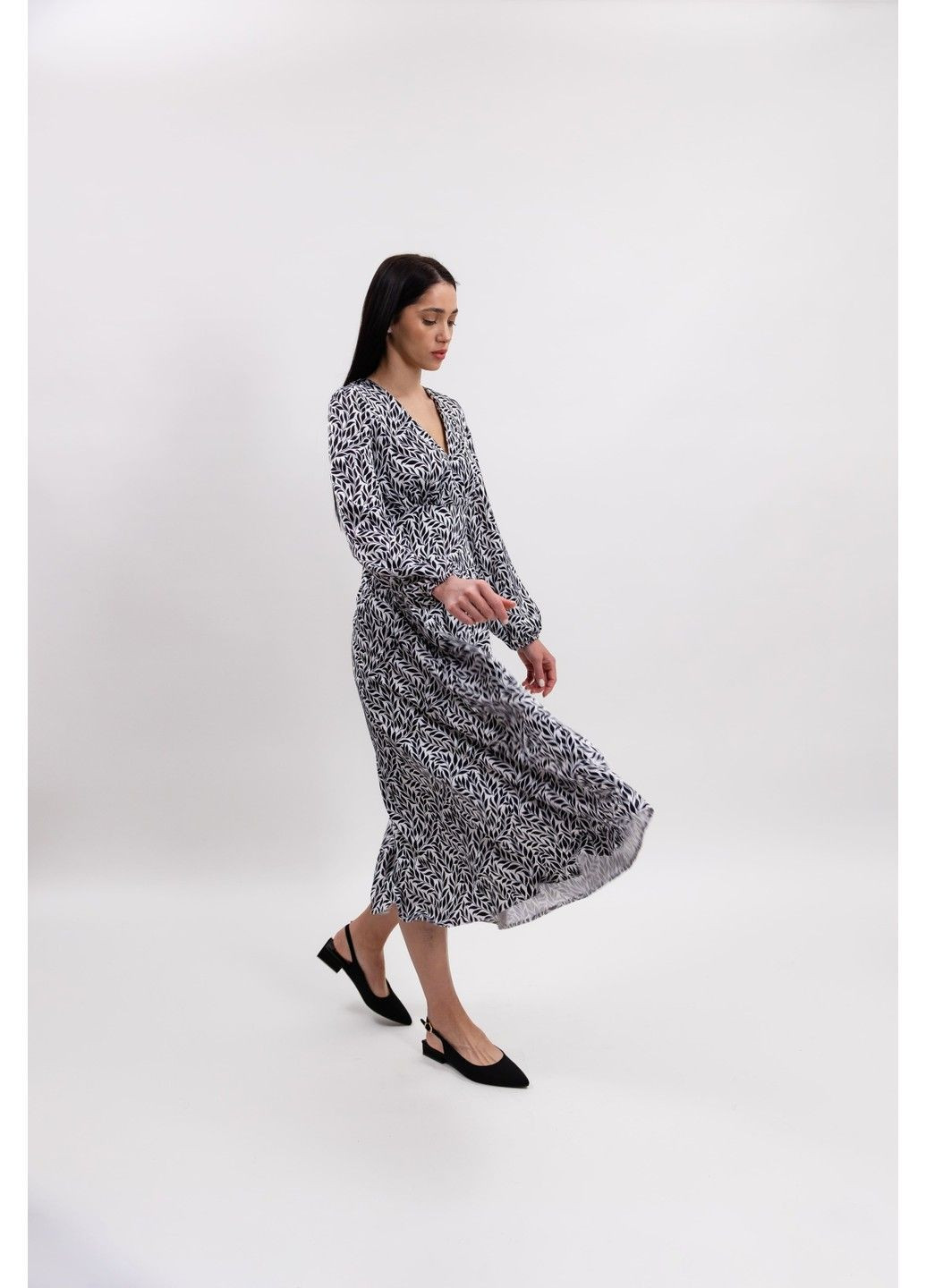 Белое платье шелк с корсетным поясом белое Bessa