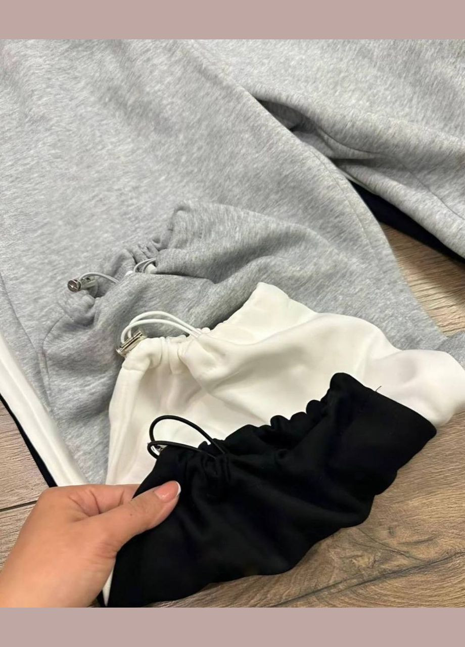 Жіночий спортивний костюм Adelante (326501457)