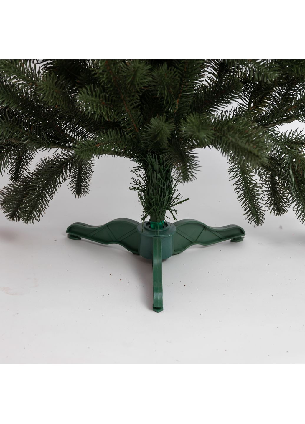 Штучна ялинка декоративна "Декор" 1,5 м зелена LUGI (365301275)