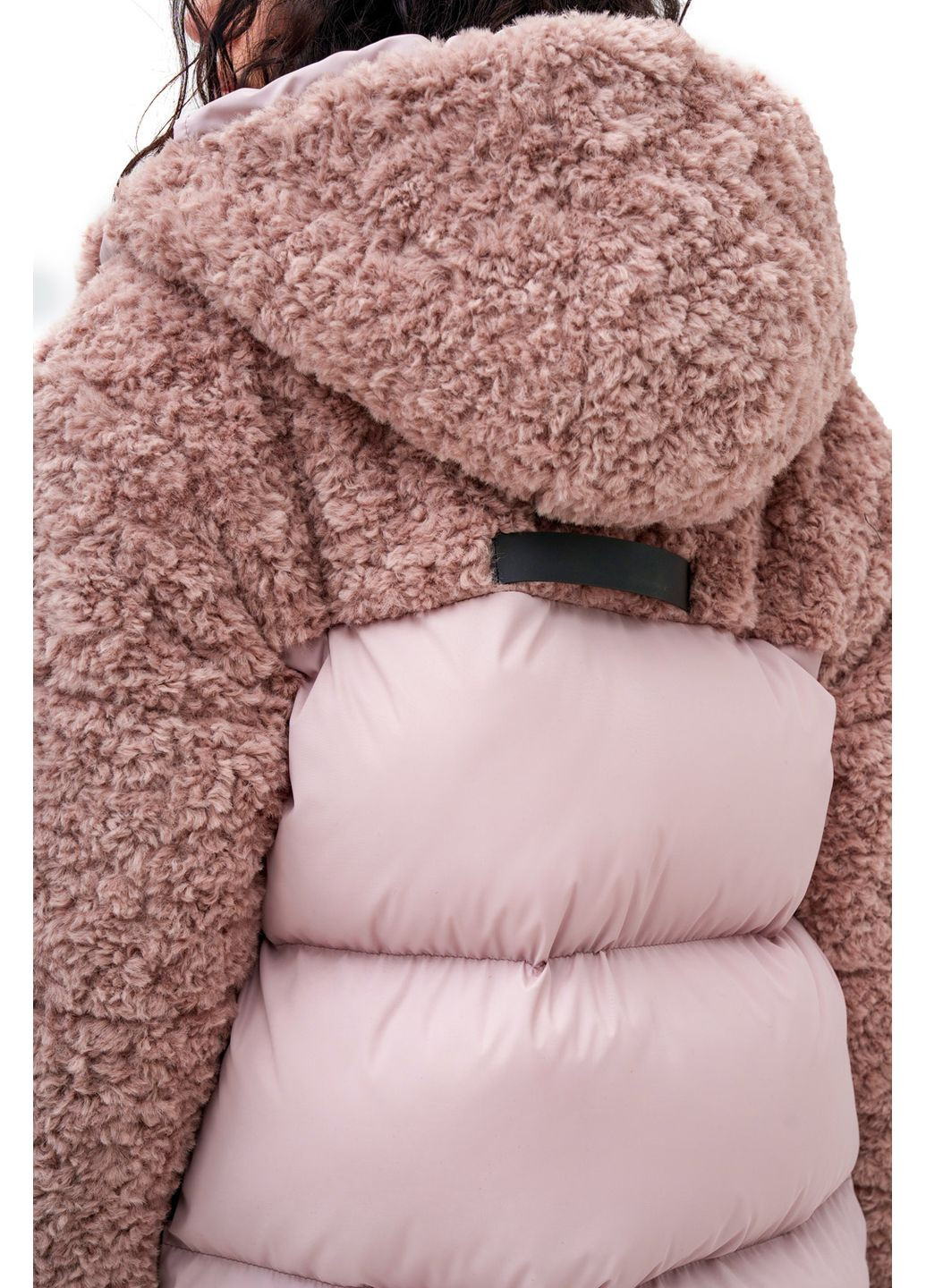 Пудровая зимняя пуховик скай удлинен.пудра (барашек,плащ) Emass