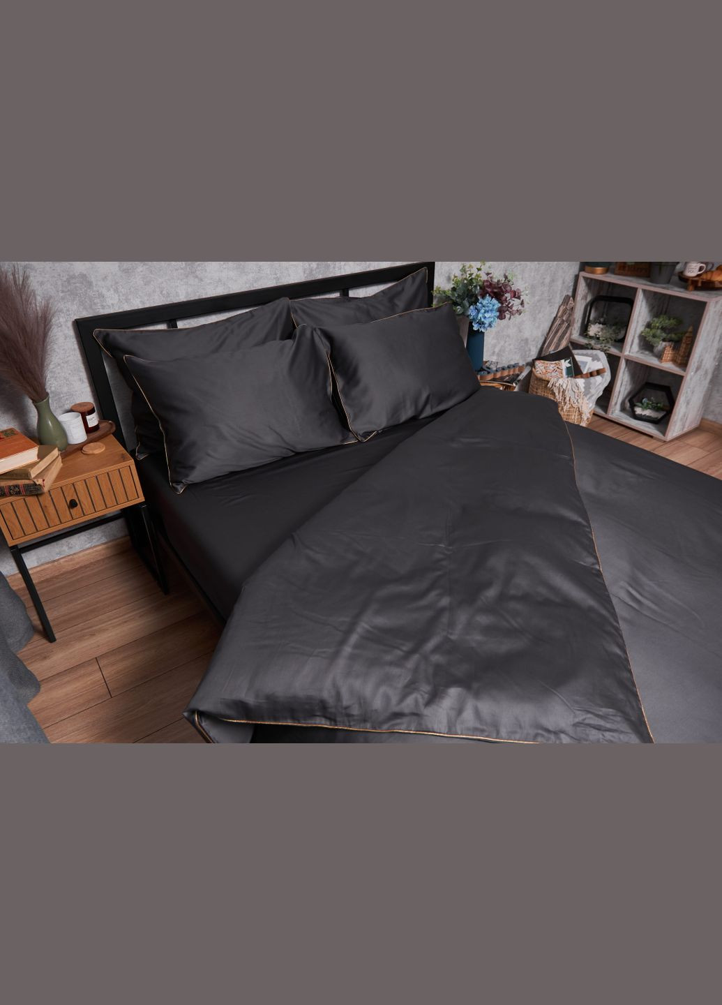 Комплект постельного белья Satin Premium полуторный евро 160х220 наволочки 2х40х60 (MS-820003905) Moon&Star gold corner (288043700)