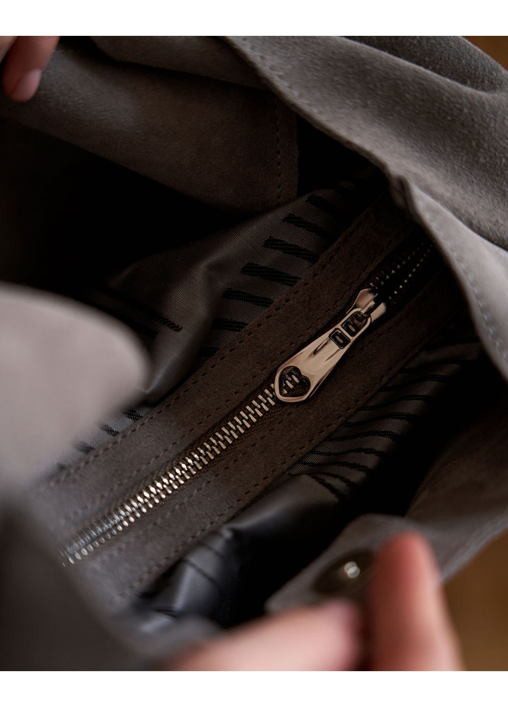 Кожаная серая сумка для повседневного использования стильная сумка из натуральной кожи ProDobro (367267619)