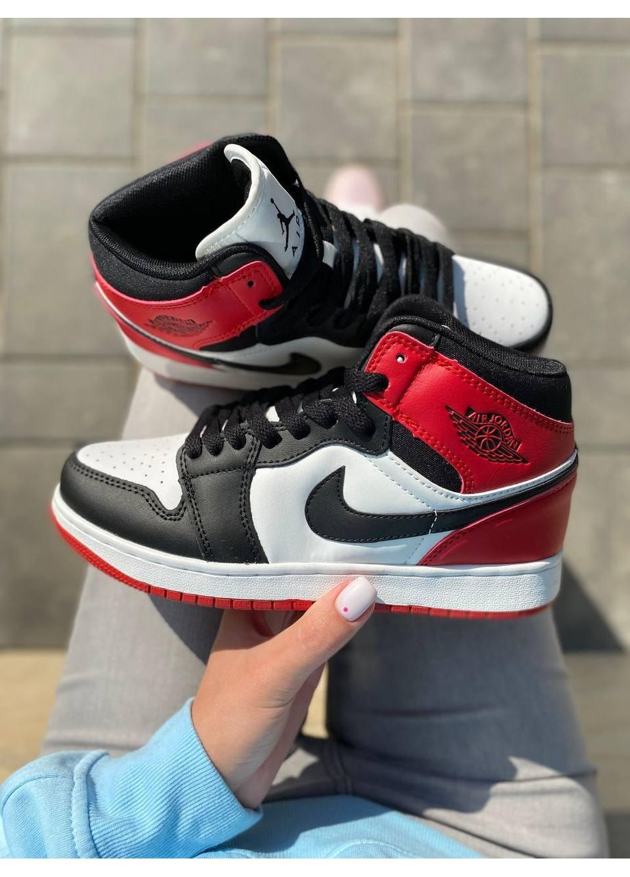 КРОСІВКИ ЖІНОЧІ NIKE AIR JORDAN 1 RETRO HIGH BLACK WHITE RED V2 НАЙК АІР ДЖОРДАН No Brand чорні демісезони (369390516)