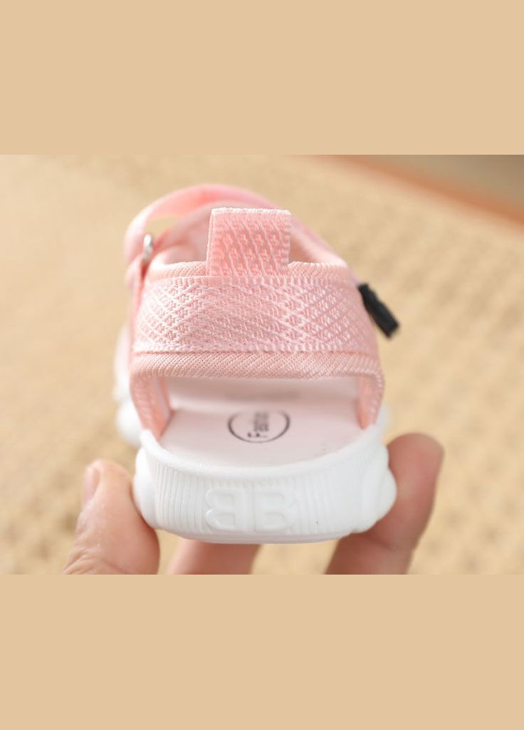 Розовые праздничные, коктейльные, спортивные, классические, домашние, пляжные, карнавальные, повседневные, вечерние детские сандалии босоножки для девочки BabyStyle на липучке