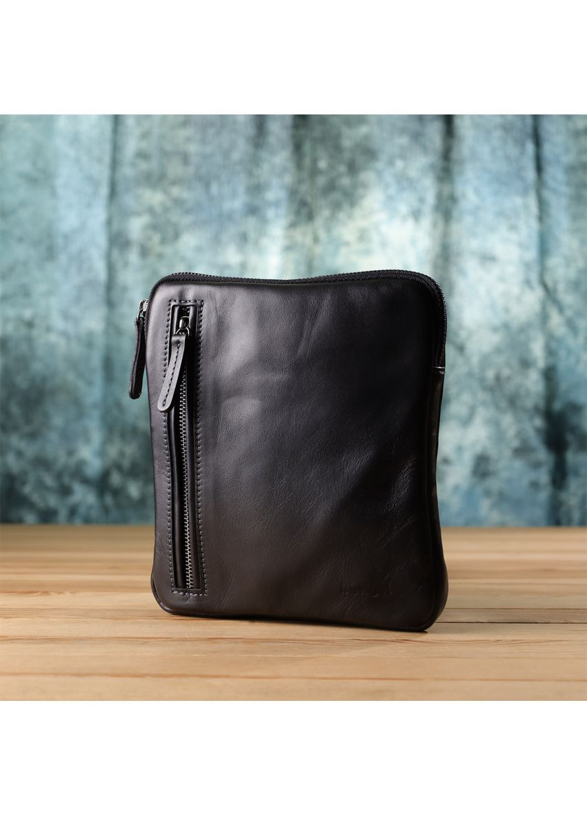 Стильная и практичная мужская сумка на плечо из натуральной гладкой кожи 23153 Черный Shvigel (362588722)