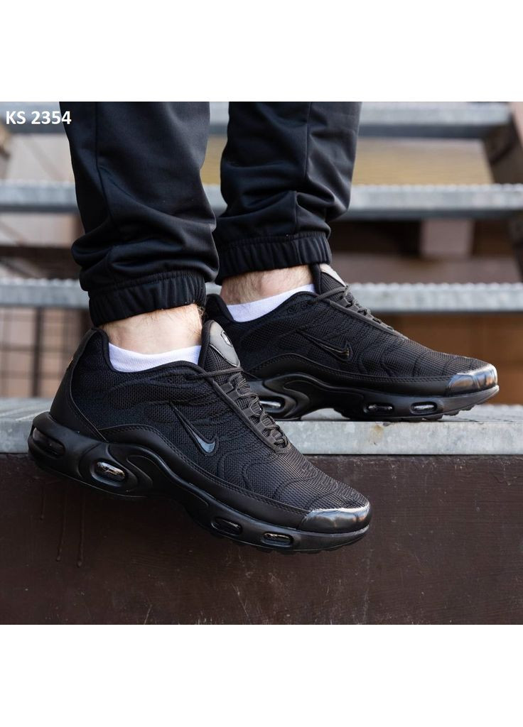 Чорні Осінні кросівки чоловічі nike air tn max plus black найк аір макс тн плюс No Brand