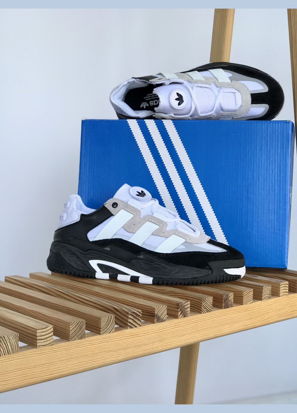 Чорно-білі Осінні кросівки чоловічі і жіночі adidas niteball black white | адідас найтбол чорні білі No Brand